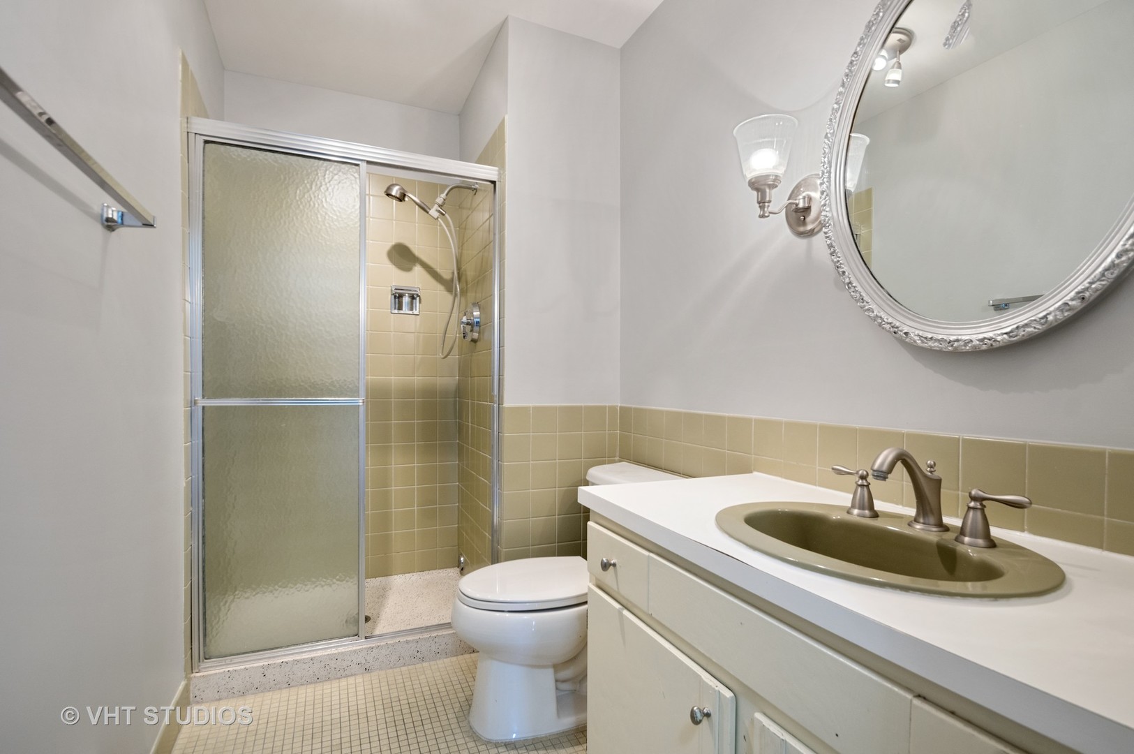 6033 North Sheridan Road, Unit 24H Chicago, IL 60660 - Photo 12 of 20