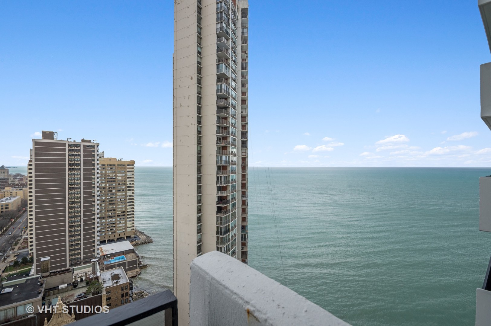 6033 North Sheridan Road, Unit 24H Chicago, IL 60660 - Photo 15 of 20
