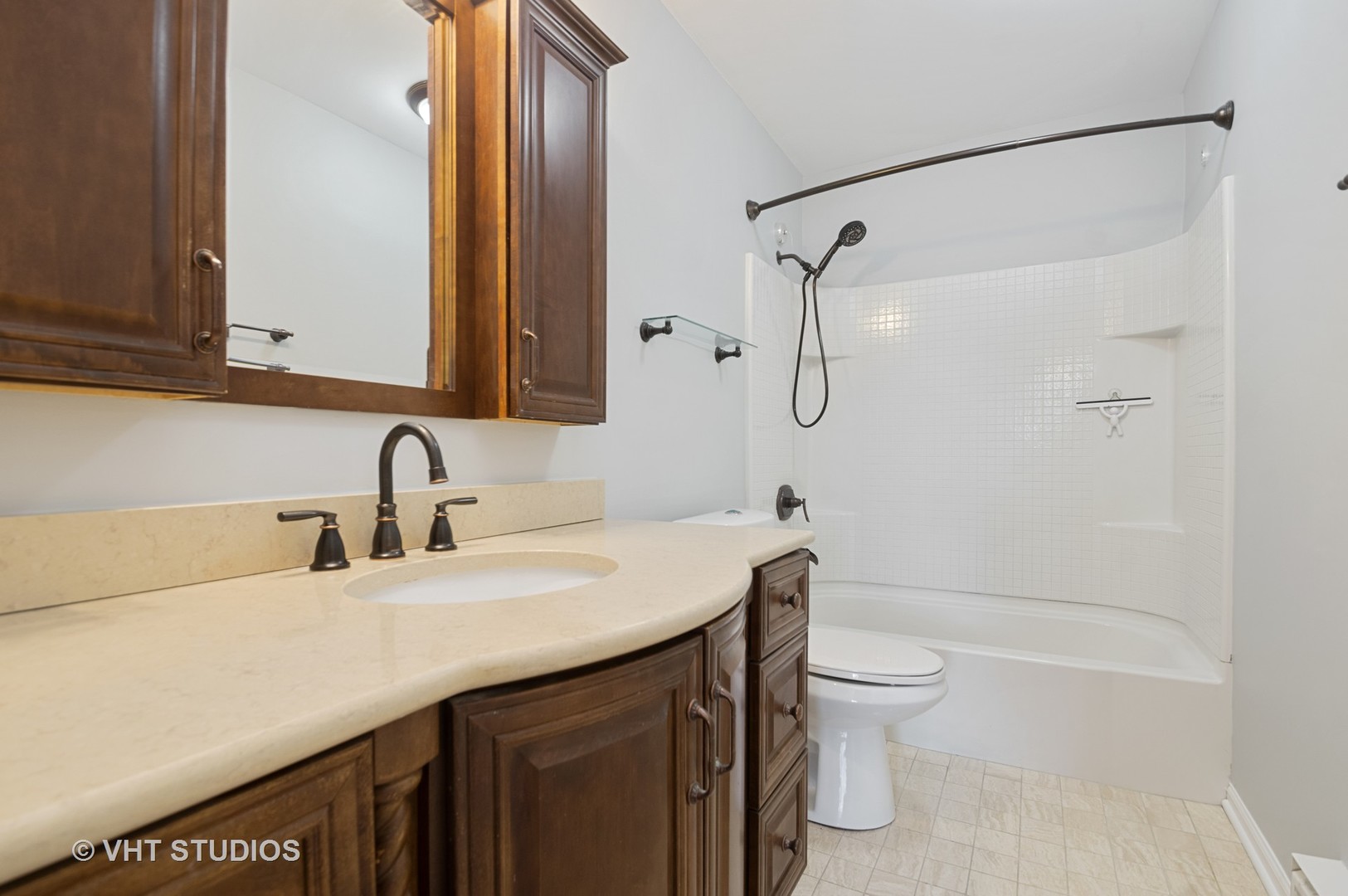 6033 North Sheridan Road, Unit 24H Chicago, IL 60660 - Photo 10 of 20