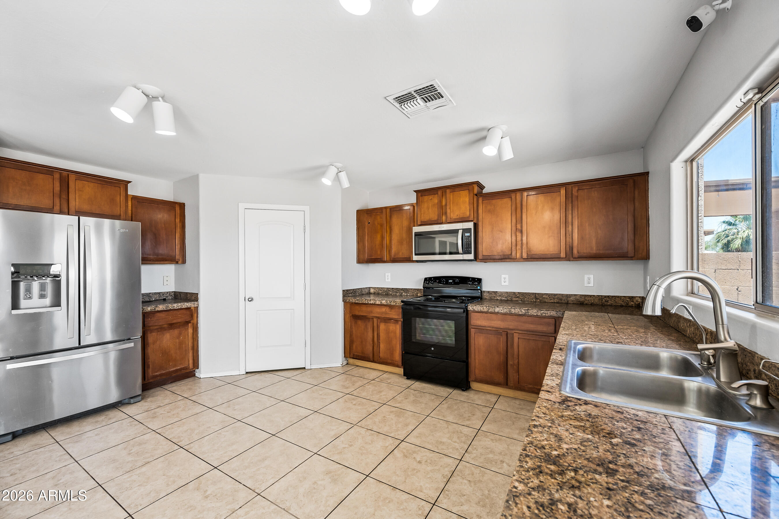 111 North Carter Ranch Road Coolidge, AZ 85128 - Photo 8 of 40 8