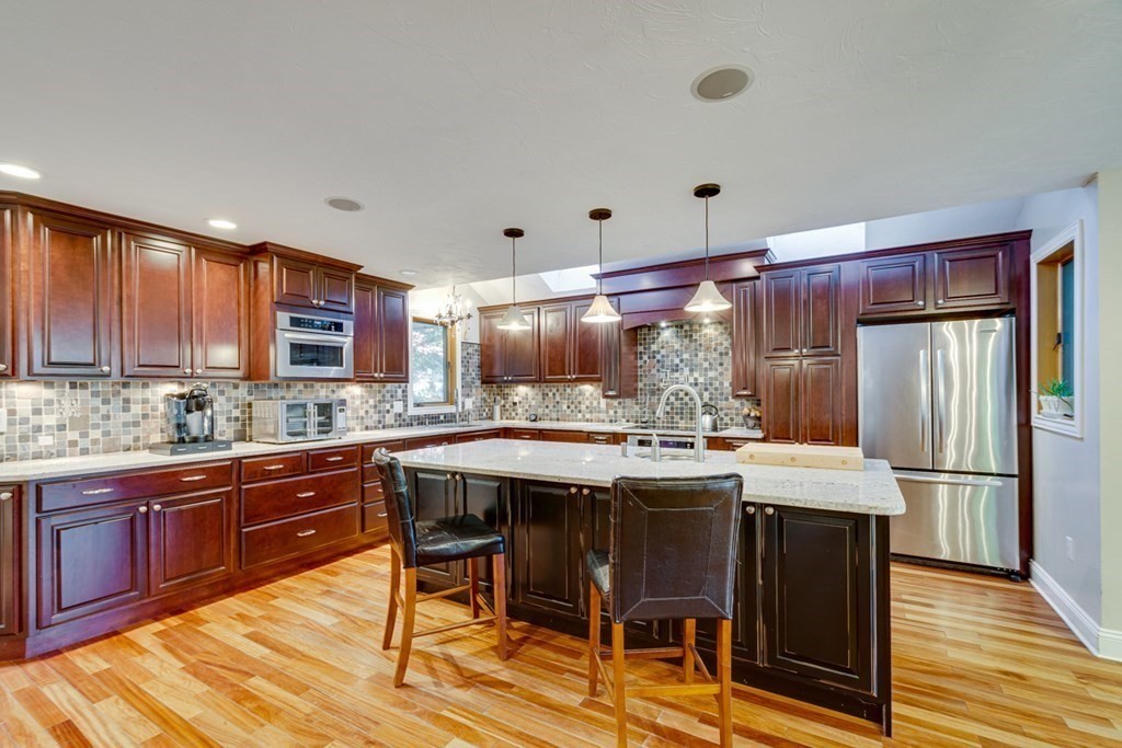 11 Cosma Road Easton, MA 02356 - Photo 5 of 37 Gallery Image 5