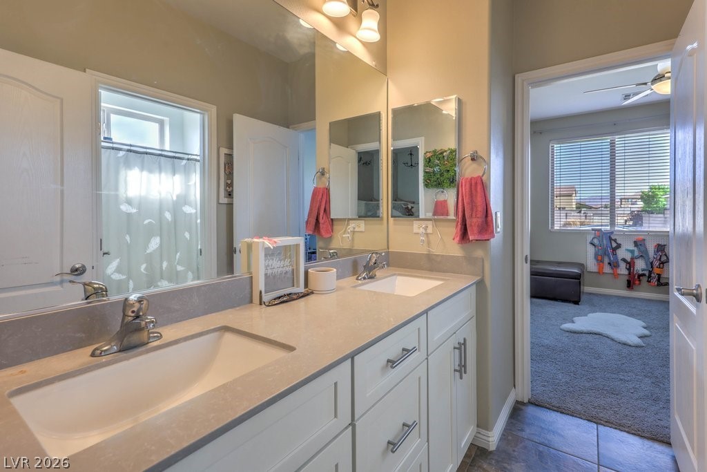 1593 Valley Home Court Logandale, NV 89021 - Photo 27 of 57 Jack and Jill bathroom.