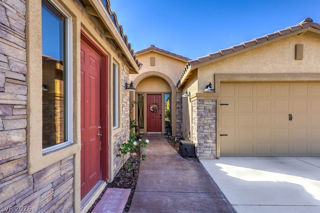 1593 Valley Home Court Logandale, NV 89021 - Photo 5 of 57 Separate entrance into the home offers a neat "in-home" business opportunity.