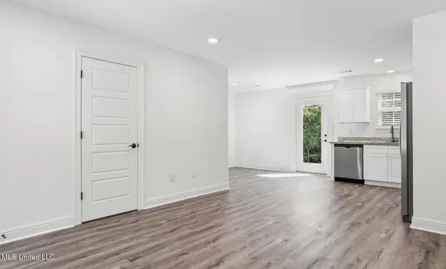 $2,000 | 1525 2nd Street, Gulfport, MS 39501