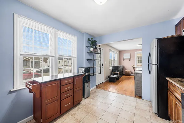 $699,000 | 7 Cambridge Avenue, Bethpage, NY 11714