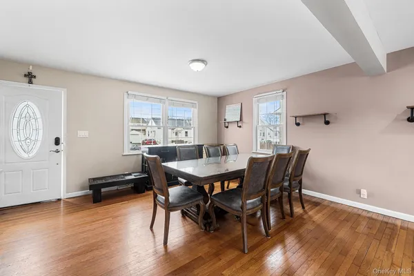 $699,000 | 7 Cambridge Avenue, Bethpage, NY 11714