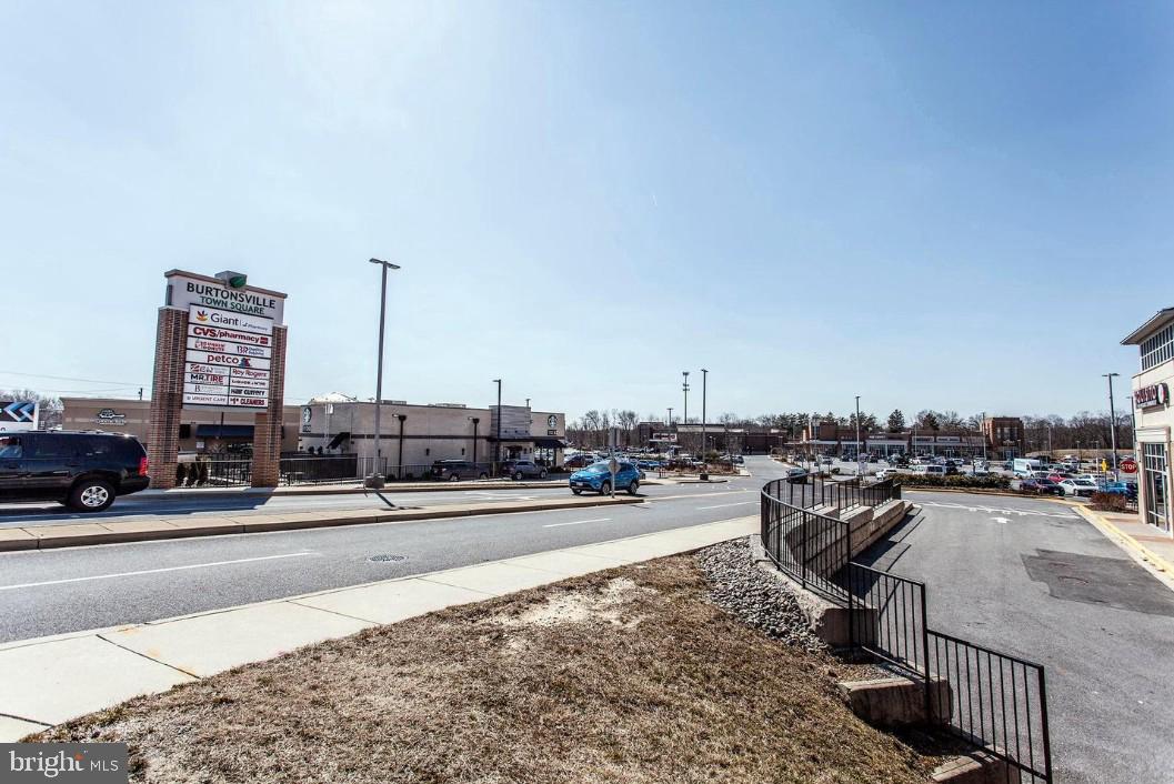 3902 Pendle Hall Lane Burtonsville, MD 20866 - Photo 22 of 25 Shopping Center a two minutes from the community!