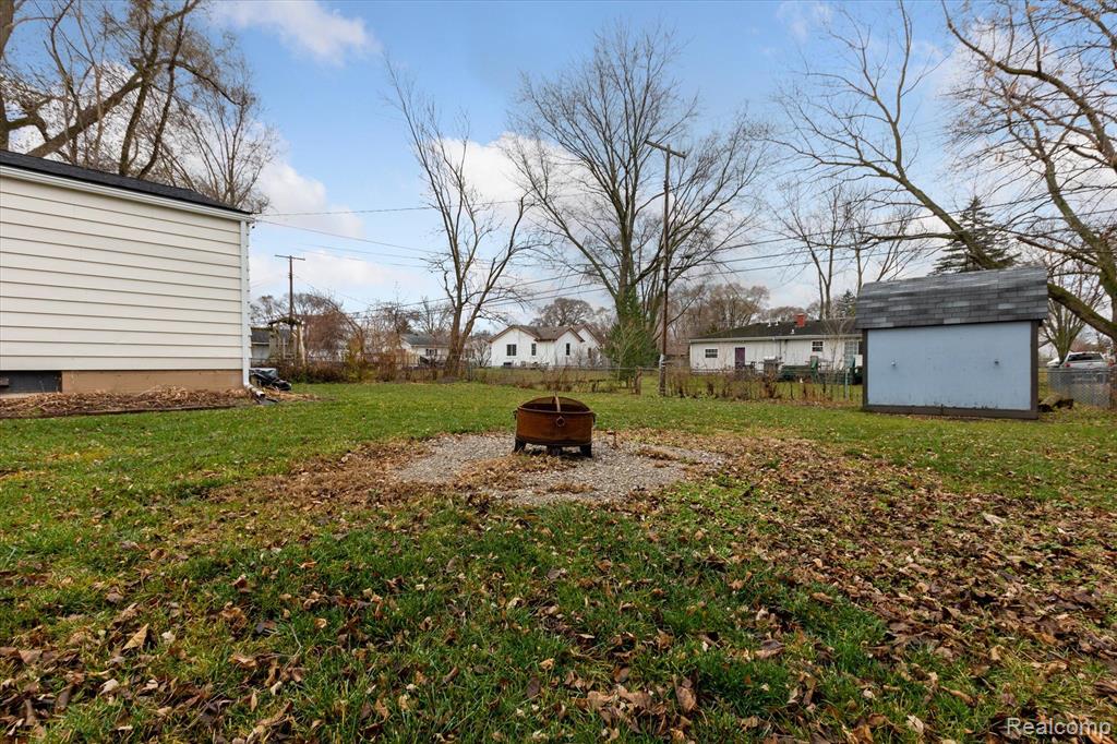 47285 Dequindre Road Rochester Hills, MI 48307 - Photo 45 of 52
