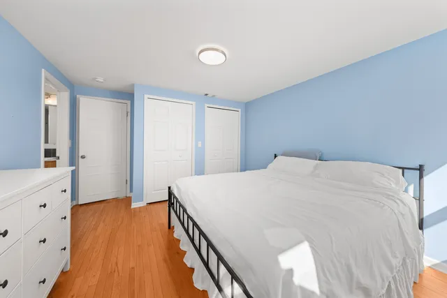 $725,000 | 25W257 Gunston Avenue, Naperville, IL 60540