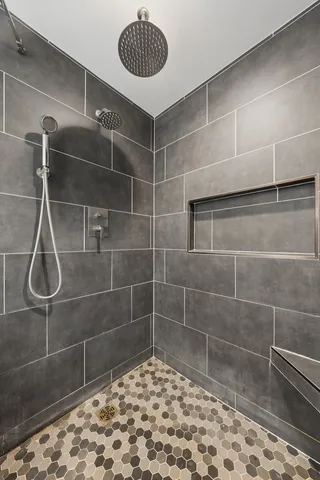 $725,000 | 25W257 Gunston Avenue, Naperville, IL 60540