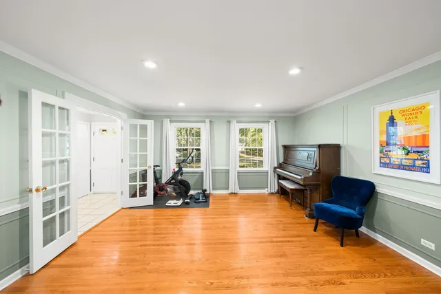 $725,000 | 25W257 Gunston Avenue, Naperville, IL 60540