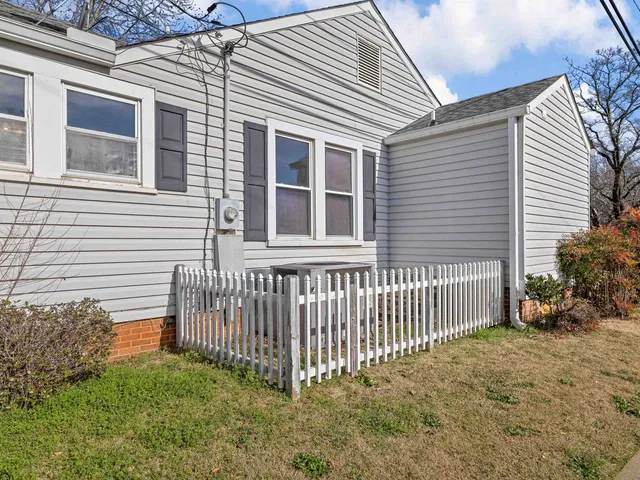 $349,000 | 201 Perry Road, Greenville, SC 29609