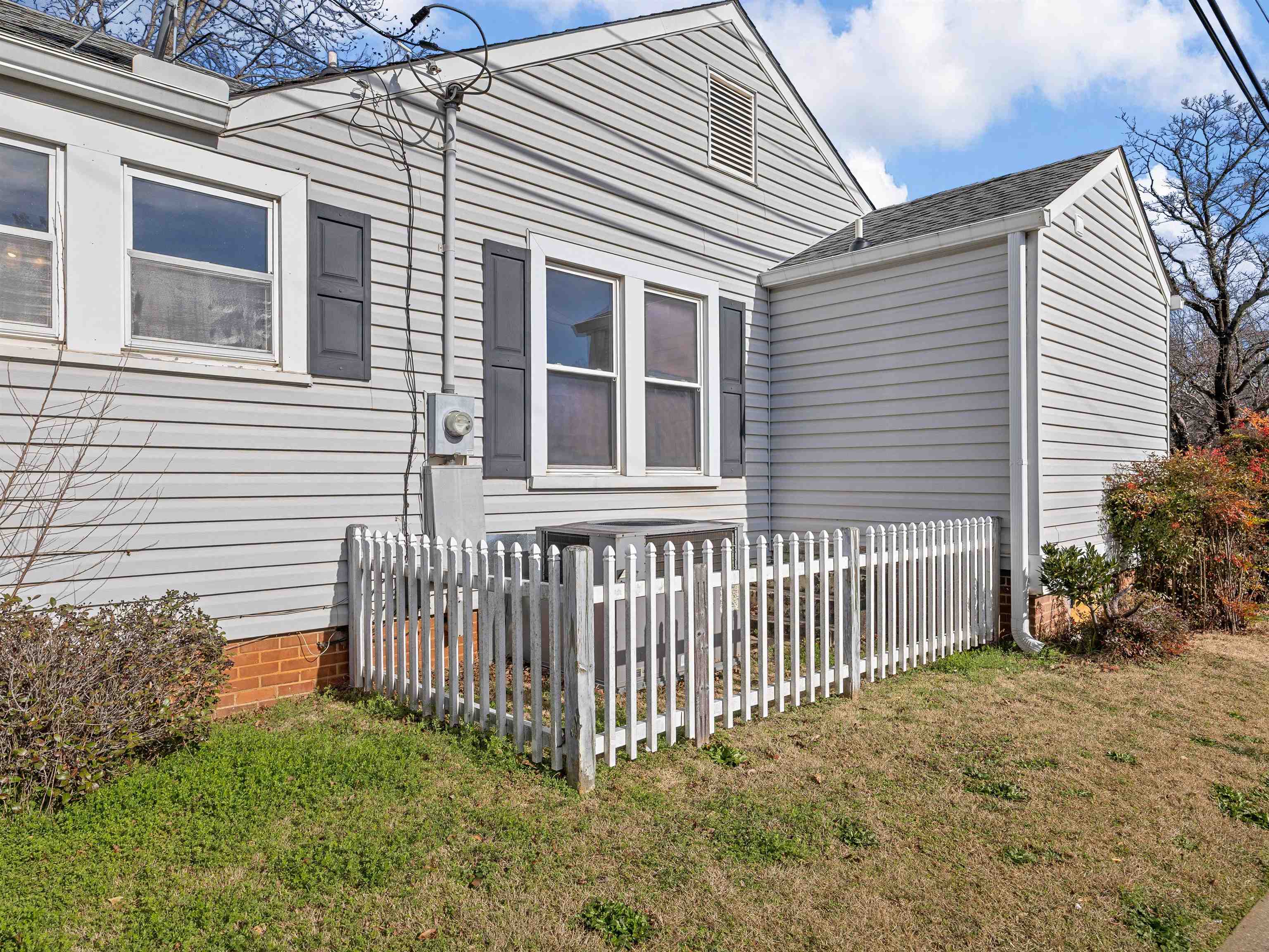 201 Perry Road Greenville, SC 29609 - Photo 33 of 41