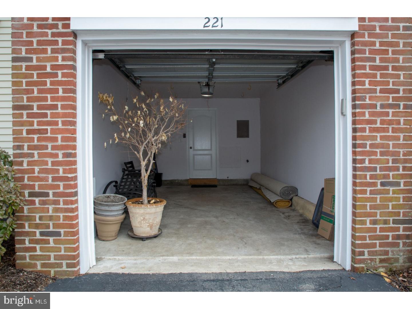 221 Valley Forge Lookout Place Wayne, PA 19087 - Photo 22 of 25 Garage