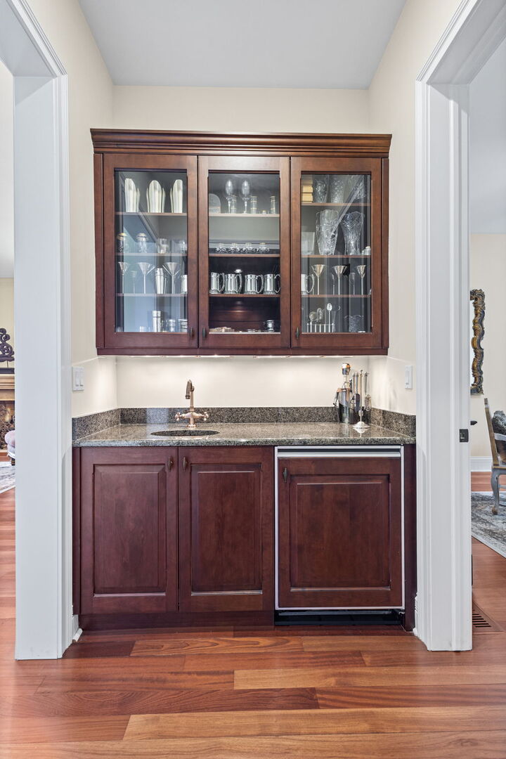 594 Plum Tree Road Barrington, IL 60010 - Photo 18 of 73 Gallery Image 18