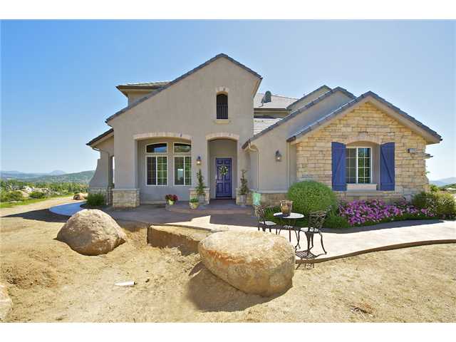 11210 Quail Canyon Road El Cajon, CA 92021 - Photo 1 of 25 Gallery Image 1