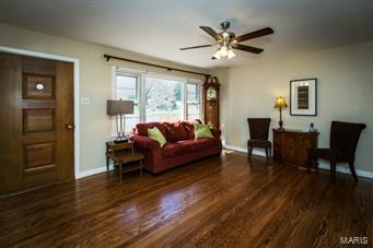 433 Covert Court Ballwin, MO 63021 - Photo 2 of 13 Gallery Image 2