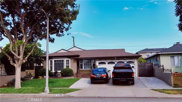 $927,000 | 5707 Bigelow Street, Lakewood, CA 90713