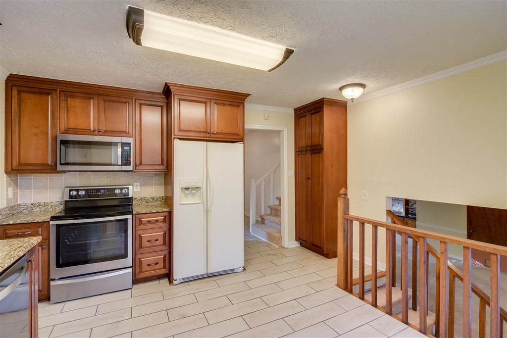 451 Bristol Road Martinez, GA 30907 - Photo 15 of 35