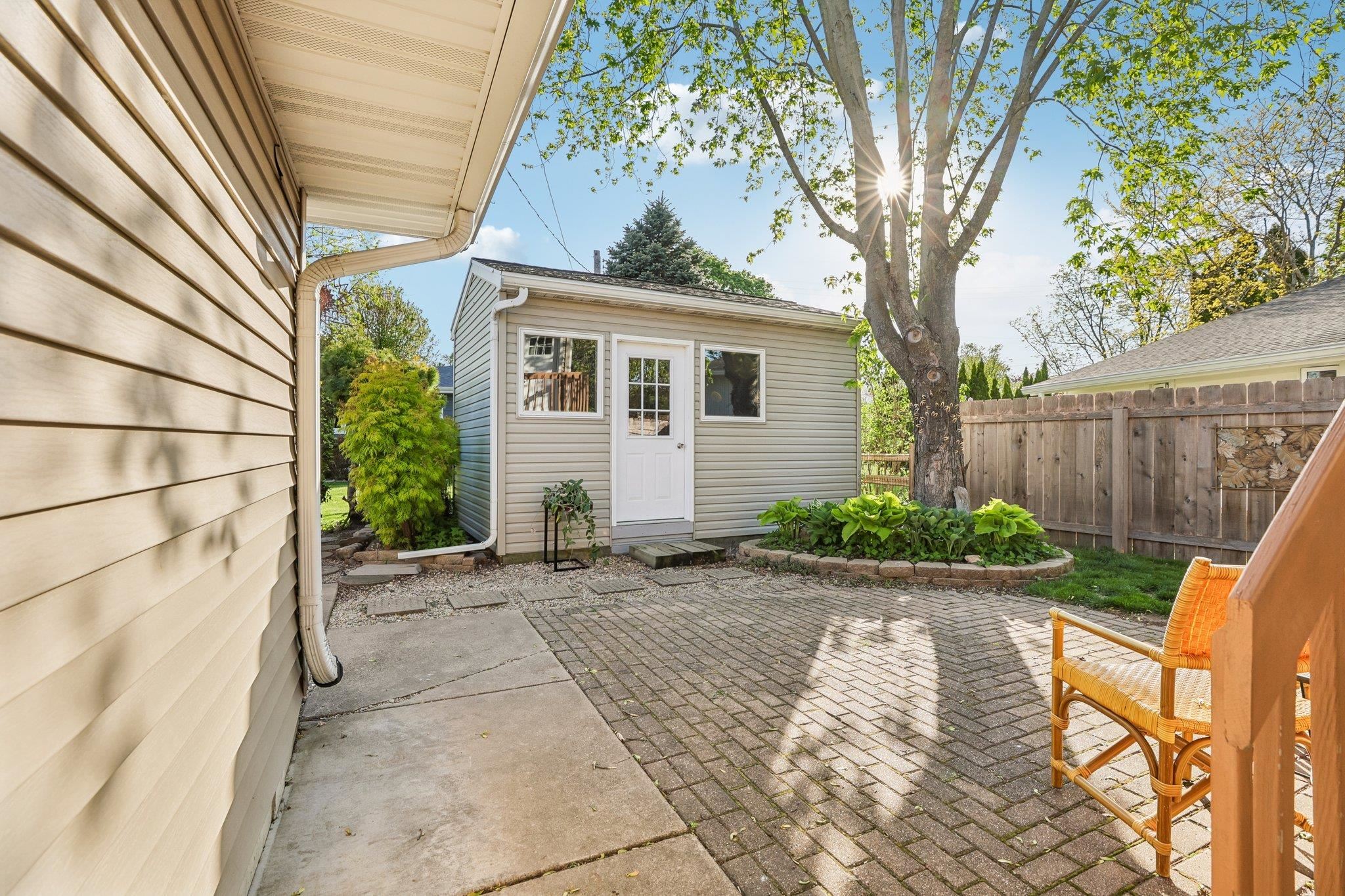 1620 Maple Street Middleton, WI 53562 - Photo 46 of 58