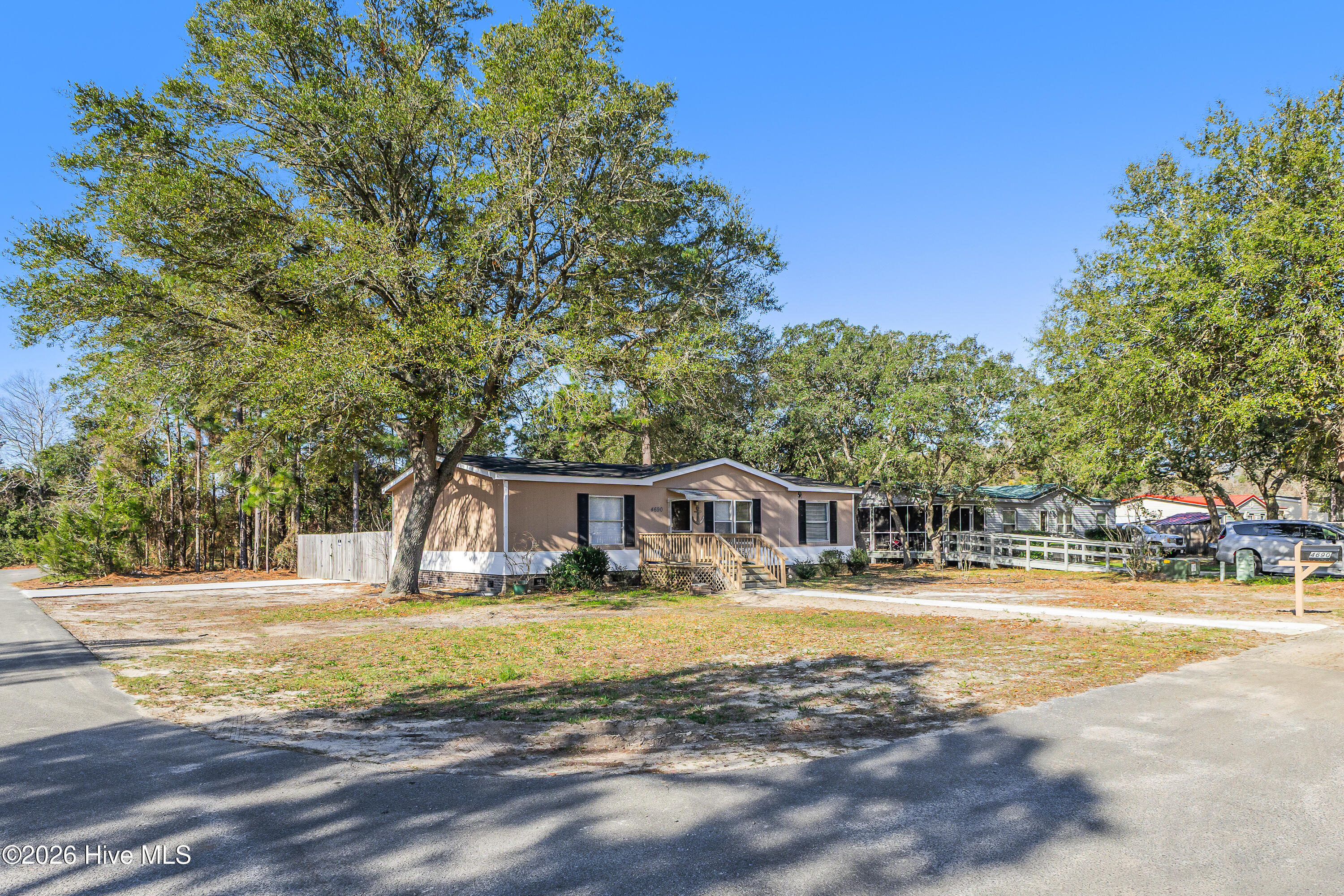 4690 Port Loop Road Southeast Southport, NC 28461 - Photo 31 of 41 4690 Port Loop-3