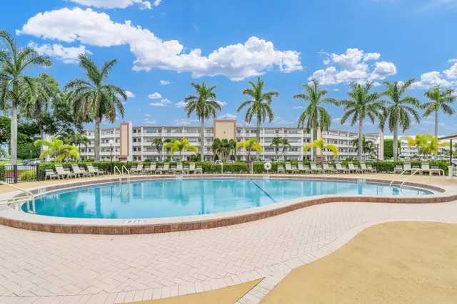 $2,000 | 2043 Cornwall C, Unit 2043, Boca Raton, FL 33434