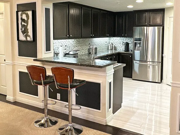 $5,000 | 149 Lockford, Irvine, CA 92602