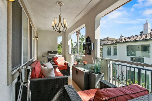 $5,000 | 149 Lockford, Irvine, CA 92602