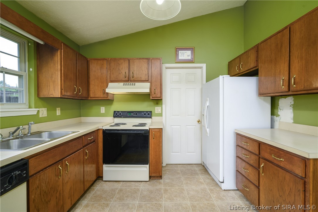 3500 Seilo Ridge North Jeffersonville, IN 47130 - Photo 12 of 29 Gallery Image 12