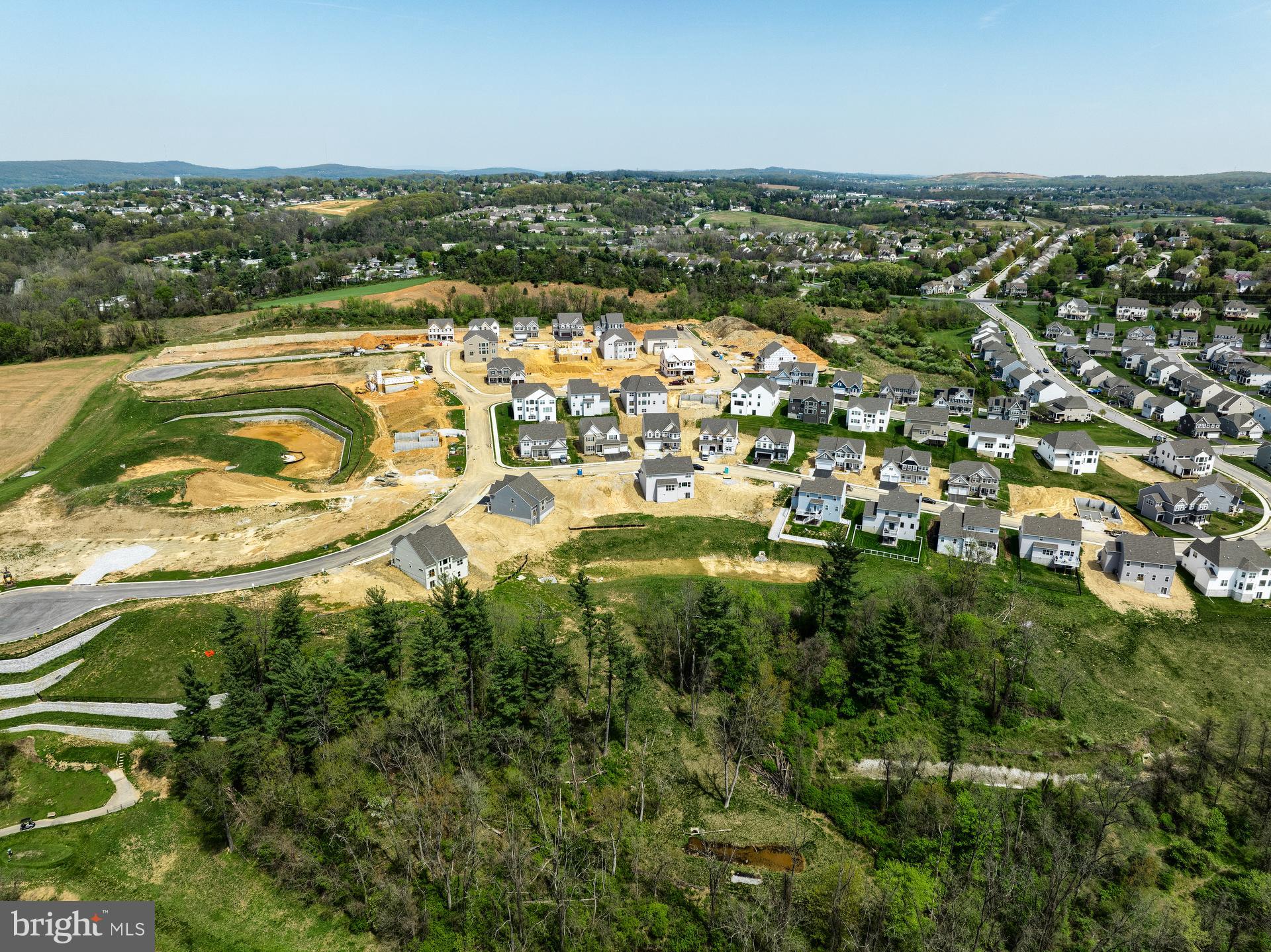 2600 Alperton Drive, Unit DEVONSHIRE York, PA 17402 - Photo 62 of 62 an aerial view of residential building and lake