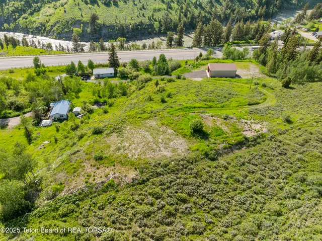 $2,495,000 | 9950 Highway 89, Jackson, WY 83001