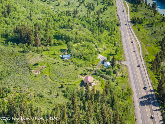 $2,495,000 | 9950 Highway 89, Jackson, WY 83001
