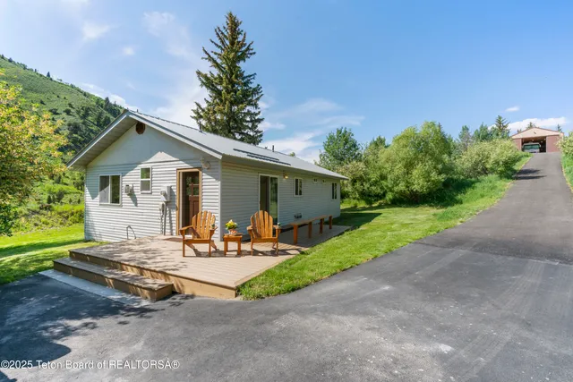 $2,495,000 | 9950 Highway 89, Jackson, WY 83001