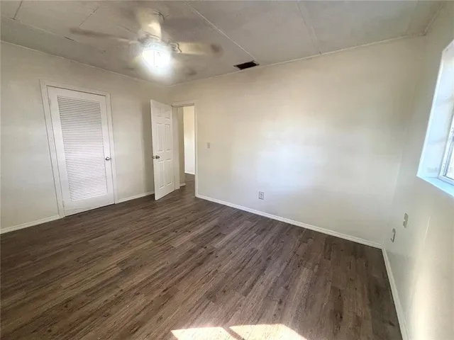 $1,499 | 842 Lake Avenue, Clermont, FL 34711