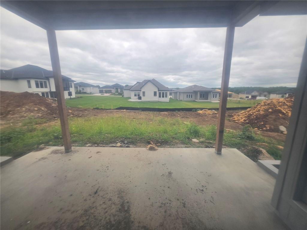 11235 South Gleason Road Olathe, KS 66061 - Photo 9 of 25