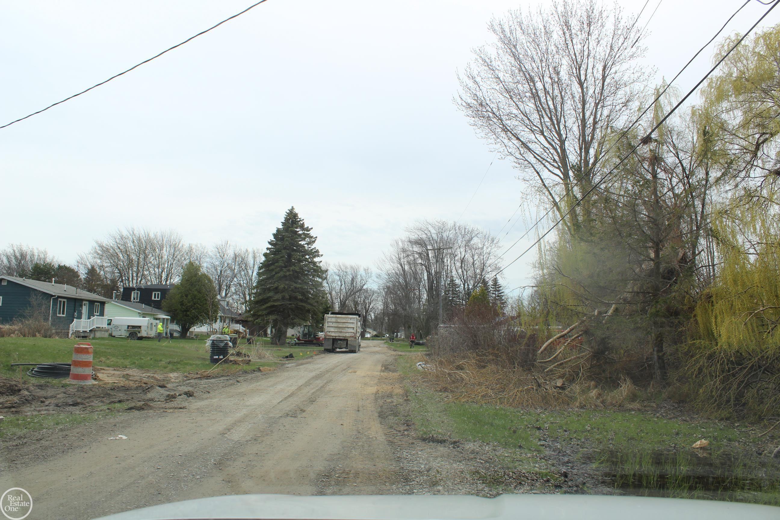 5203 Beachwood Road Standish, MI 48658 - Photo 28 of 30