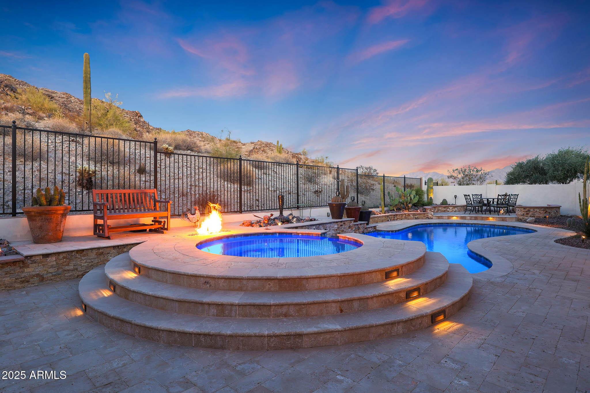 Heated Spa & Pool