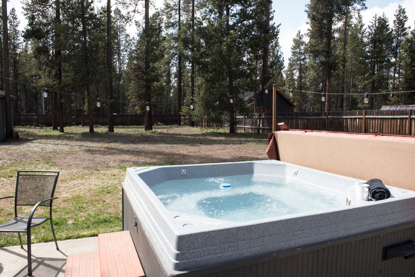 55721 Swan Road Bend, OR 97707 - Photo 23 of 27 Hot Tub