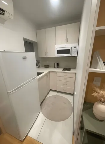 $2,100 | 144 Bowdoin Street, Unit 24, Boston, MA 02108