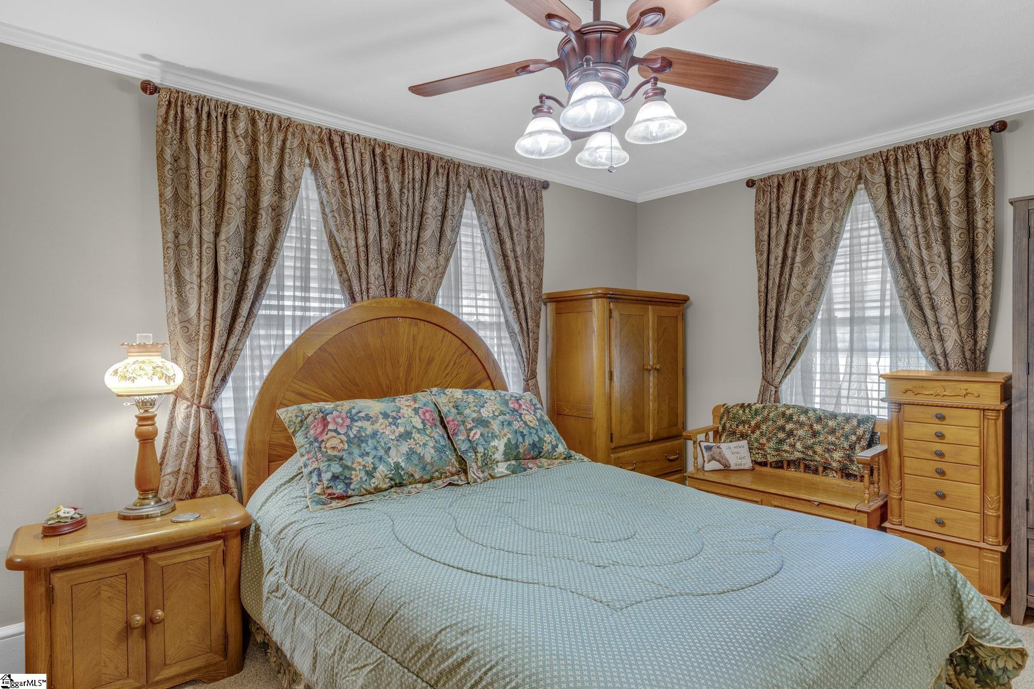 549 McKittrick Bridge Road Fountain Inn, SC 29644 - Photo 18 of 50