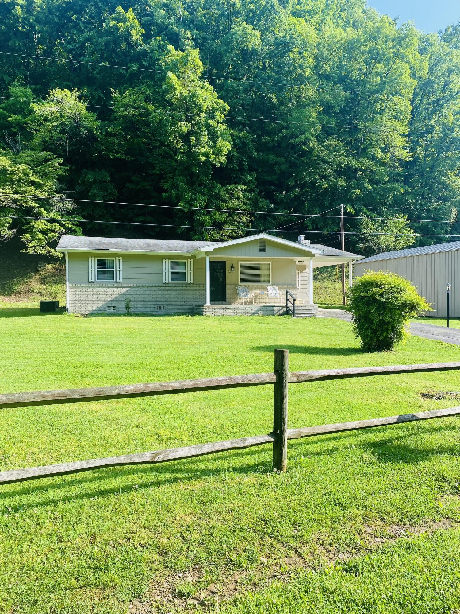 56 Rock House Branch Road Manchester, KY 40962 - Photo 1 of 24 12D8D470-6DDA-4820-A682-9948C1F2971A