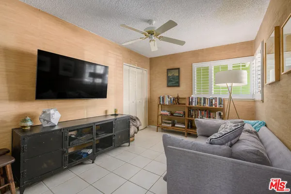 $999,000 | 6902 Andasol Avenue, Van Nuys, CA 91406