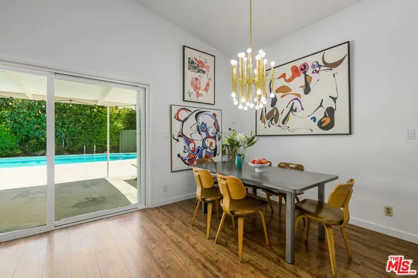 $999,000 | 6902 Andasol Avenue, Van Nuys, CA 91406