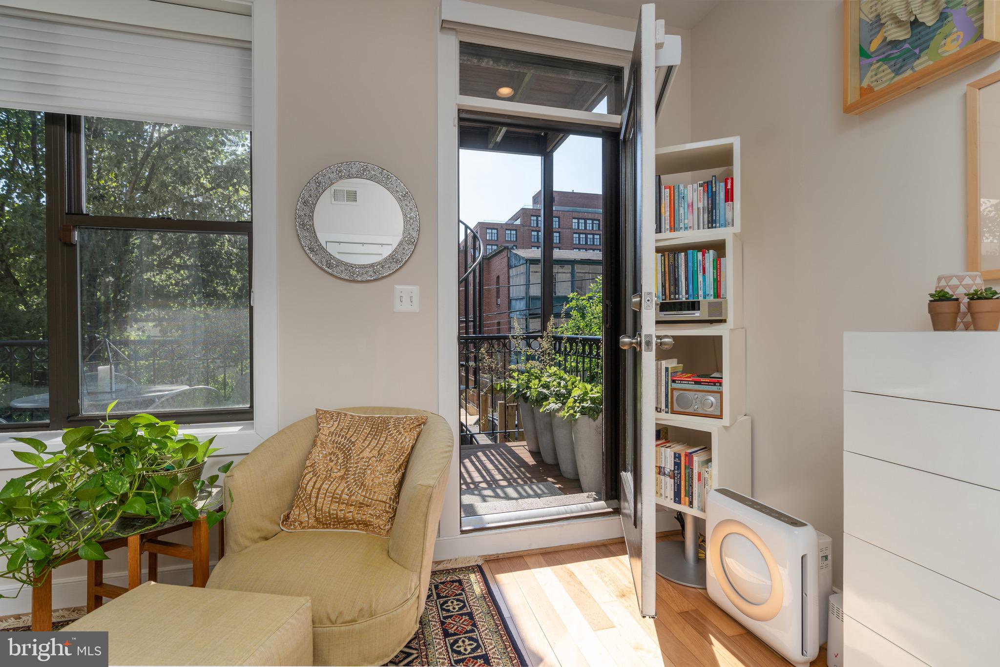 2456 Ontario Road Northwest, Unit 2 Washington, DC 20009 - Photo 23 of 33 Access to rear deck from primary bedroom