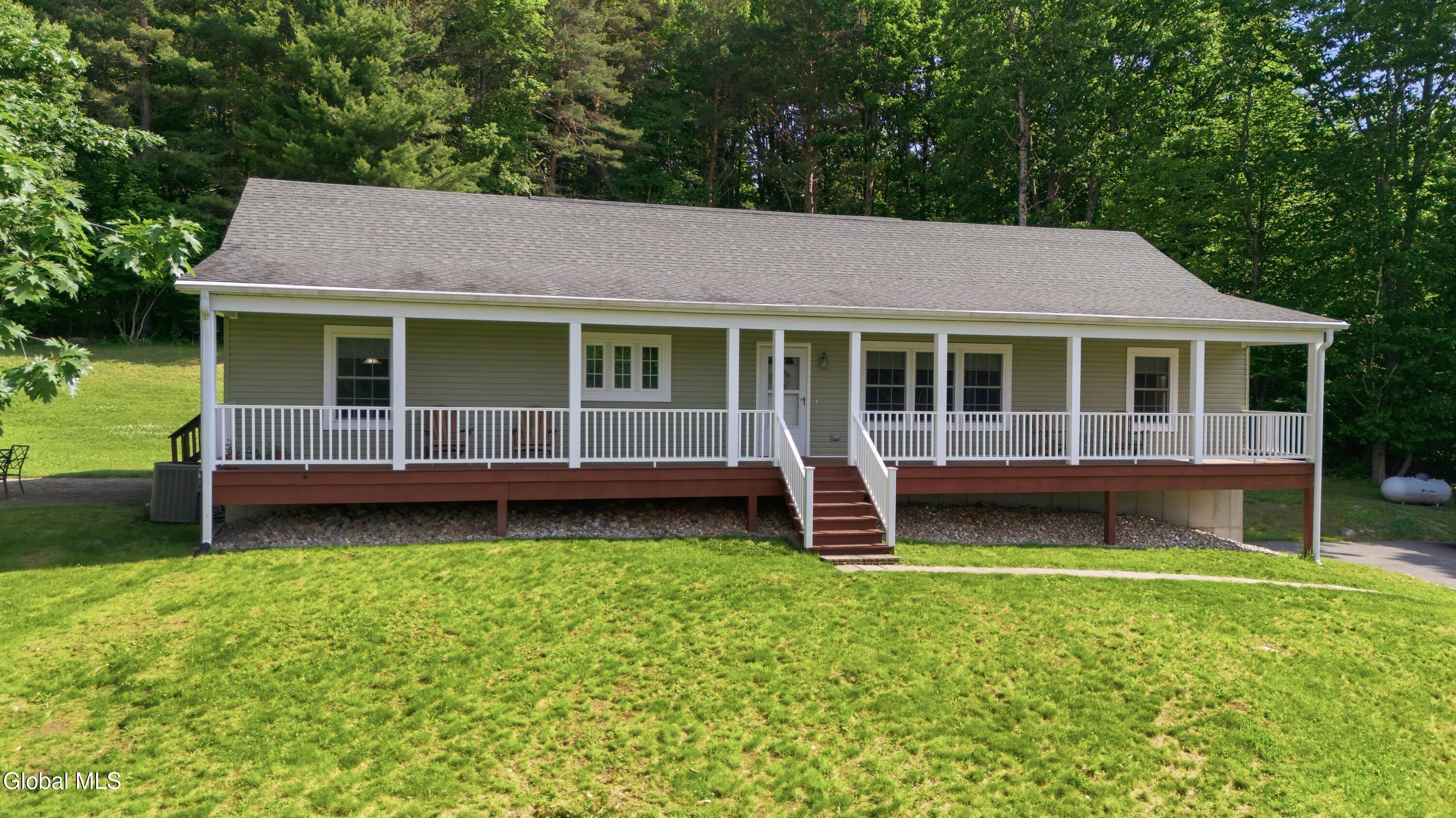 184 Hillview Road Gloversville, NY 12078 - Photo 44 of 60 184HillviewRd_030