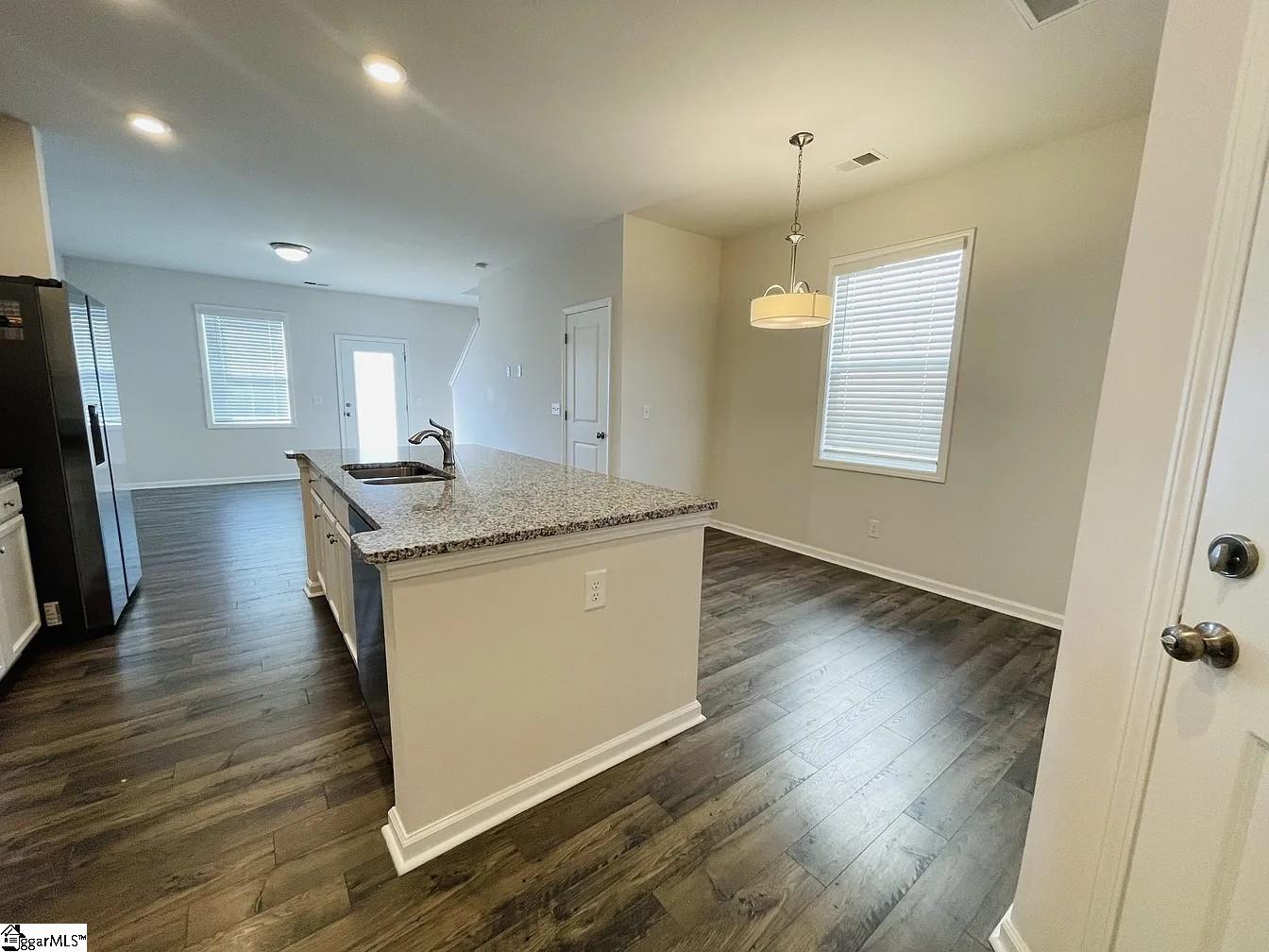 404 Laurel Pk Drive Greenville, SC 29607 - Photo 13 of 32