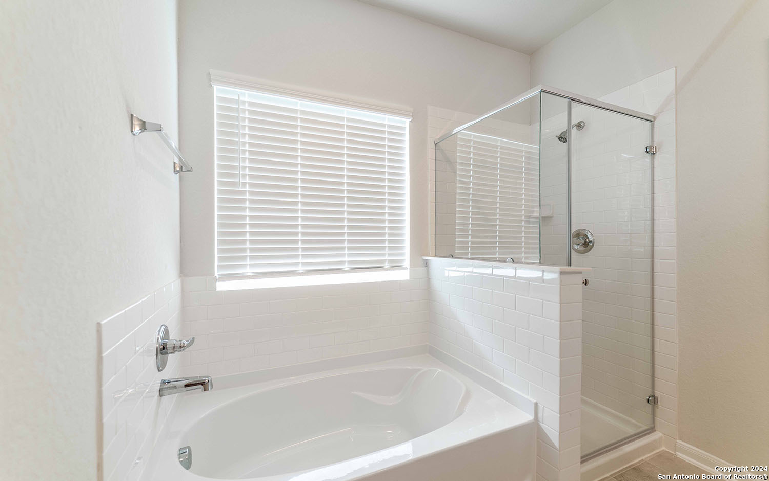 14727 Sycamore Crossing San Antonio, TX 78252 - Photo 12 of 22