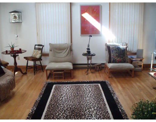 34 Pershing Road Needham, MA 02494 - Photo 4 of 11