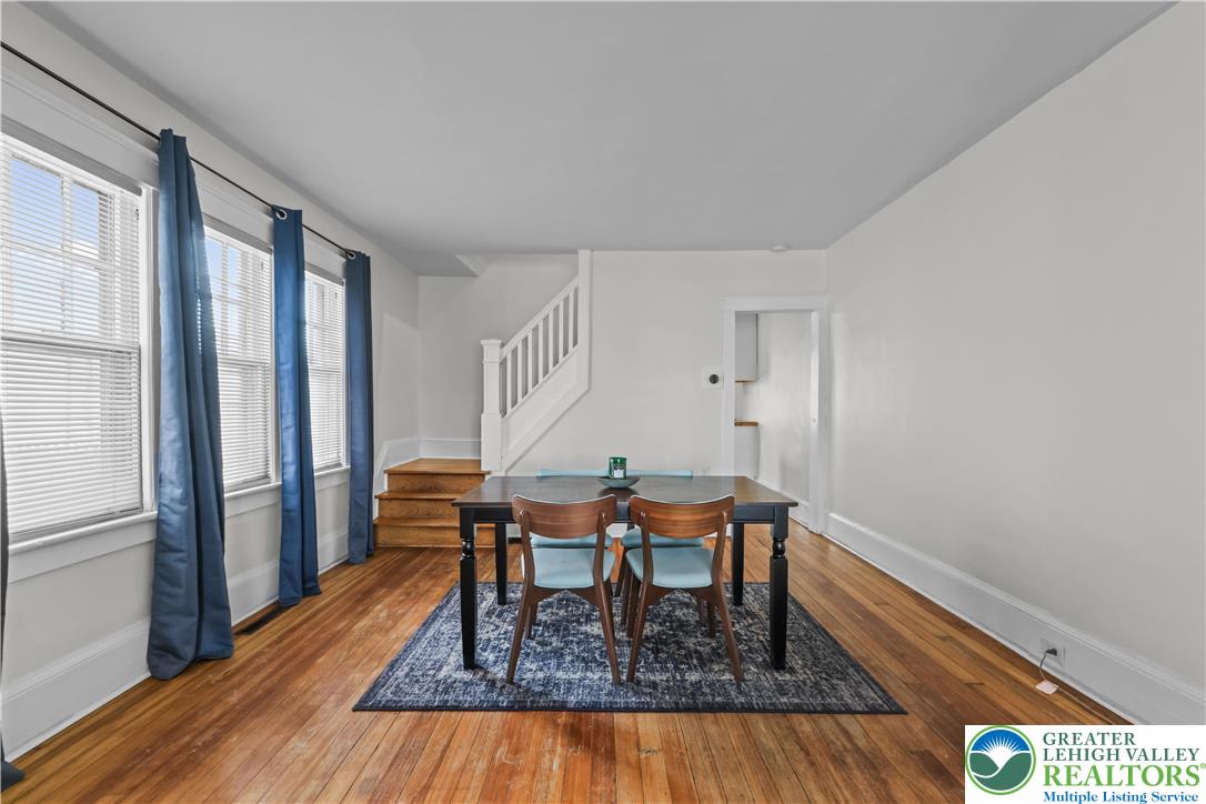726 Pembroke Road Bethlehem, PA 18018 - Photo 7 of 29 Gallery Image 7