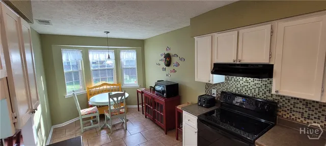 $3,000 | 8 Wyckfield Court, Savannah, GA 31410